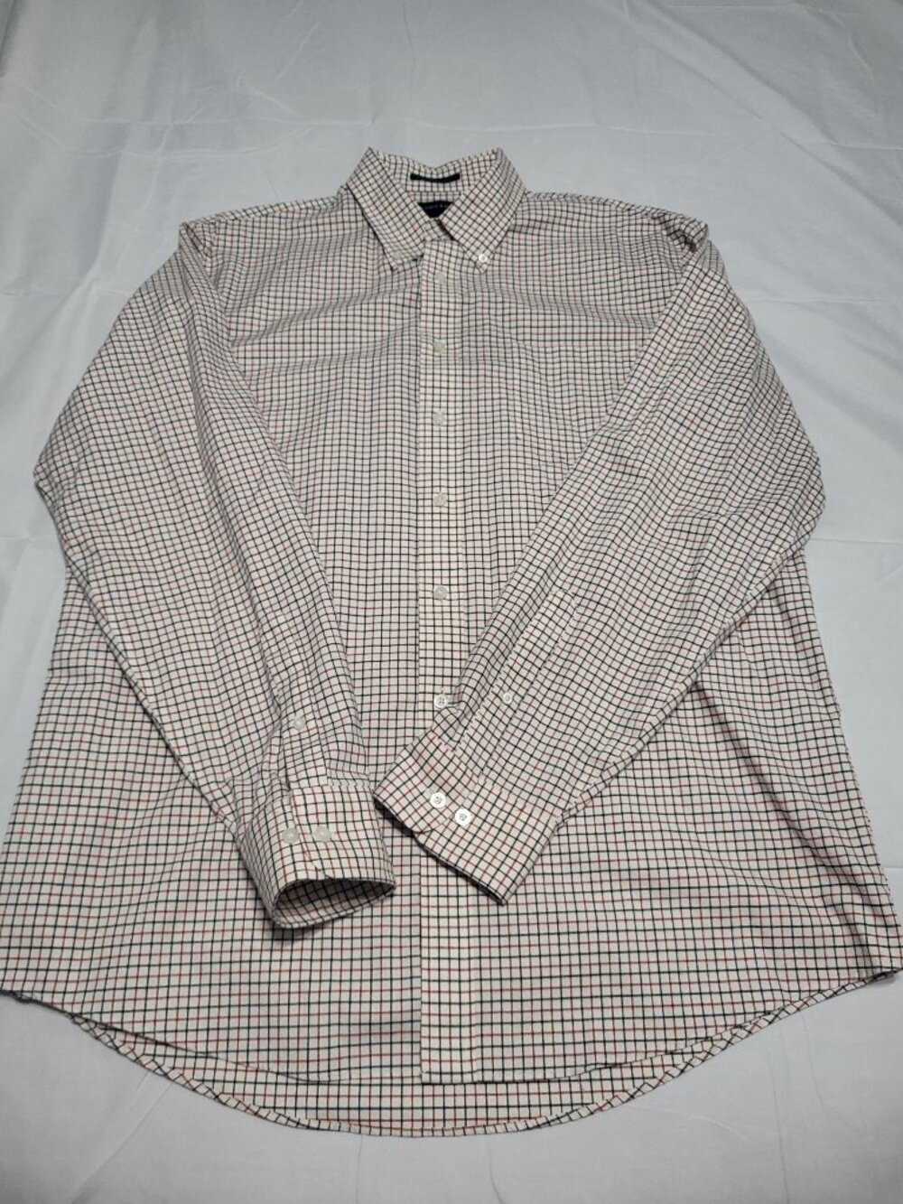 Lands’ End No Iron Twill Long Sleeve Shirt – Size Large Tall (LT)